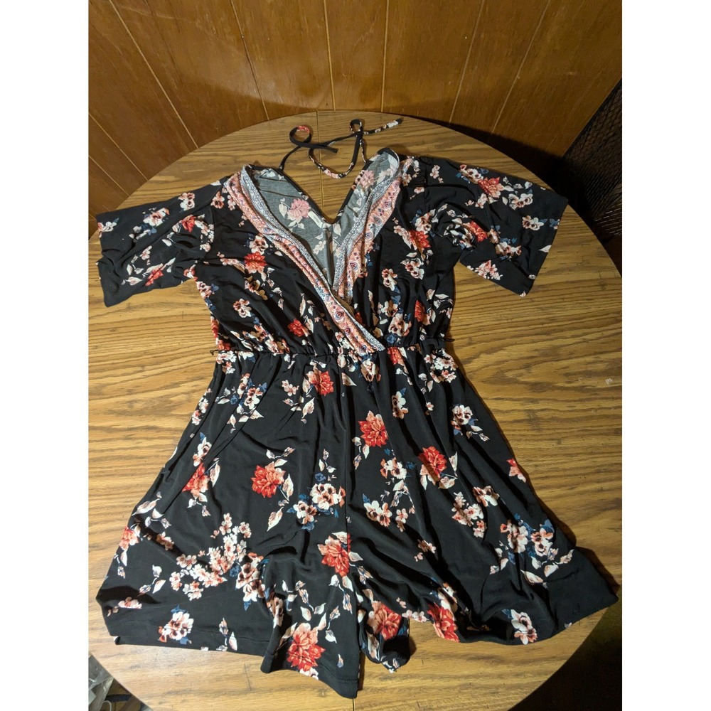 Maurices Floral V-Neck Romper Black Red Boho Halter Tie Short Sleeve Large